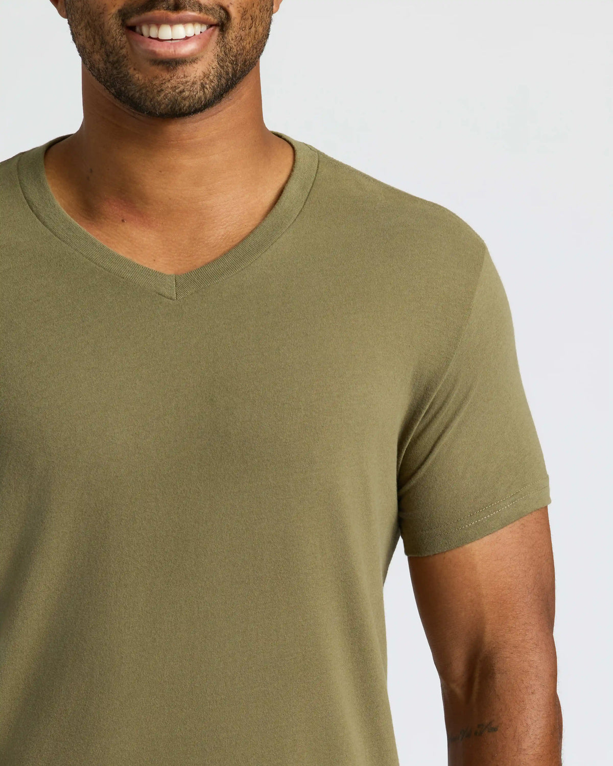Classic V-Neck 3-Pack